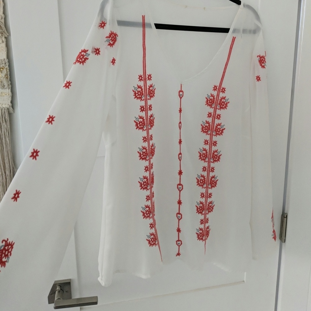 Bell sleeve blouse